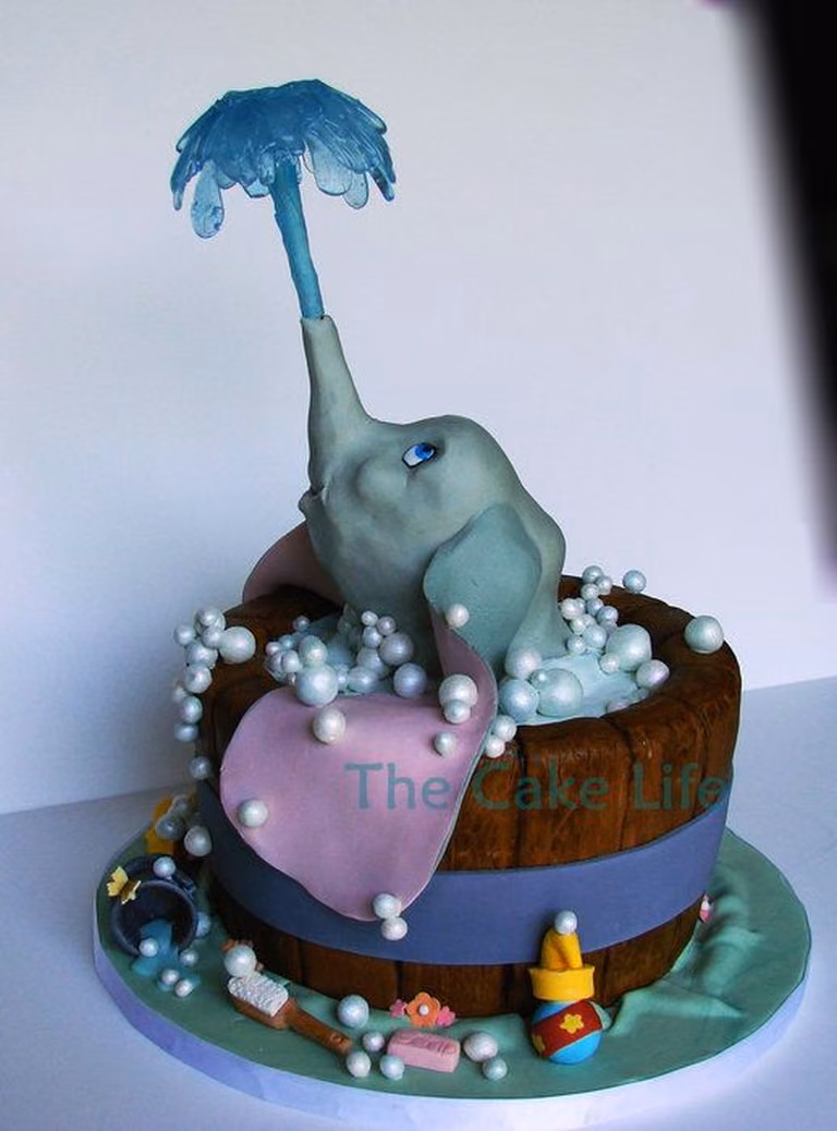 Dumbo w kąpieli