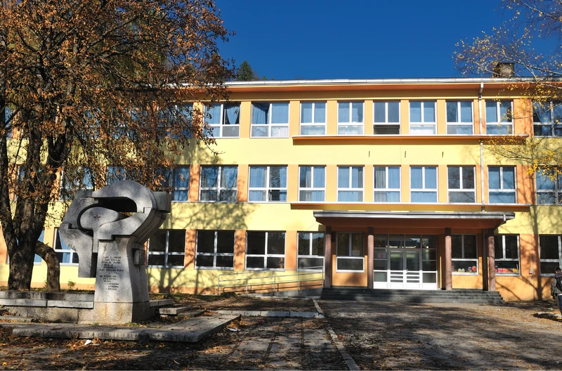 Trzy zmiany w szkołach! Resort zaplanował rewolucję dla uczniów od września 2024