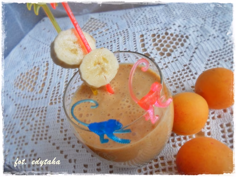 Koktajl bananowo-morelowy