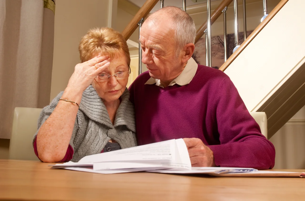 Nawet 2150 zł dla seniorów? Rząd wprowadza bon dla 65+