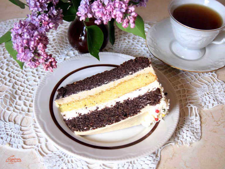 Tort makowy