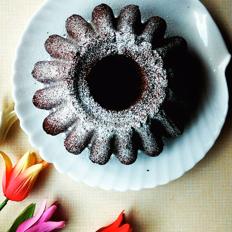Babka czekoladowa z jabłkiem