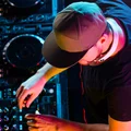 Celebrowanie Światowego Dnia Didżeja: Jak Muzyka Elektroniczna Kształtuje Nasz Świat