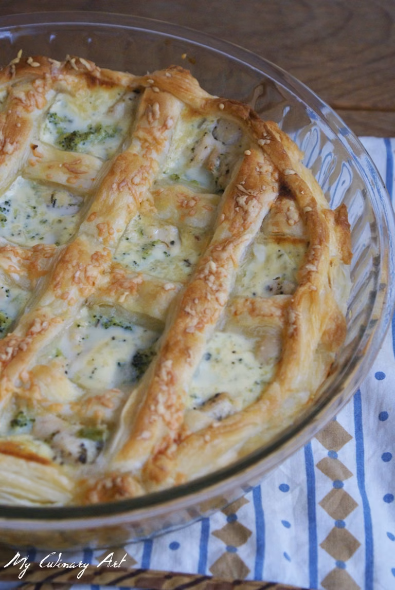 Tarta francuska z kurczakiem i brokułami