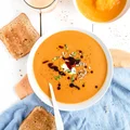 Zupa dyniowa z tajską nutą