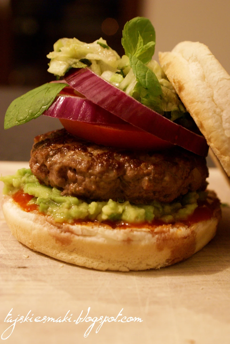 Tajski burger