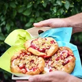 Drożdżówki z truskawkami