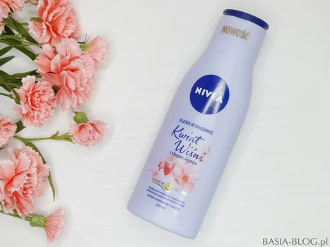 Nivea, olejek w balsamie Kwiat Wiśni i Olejek Jojoba