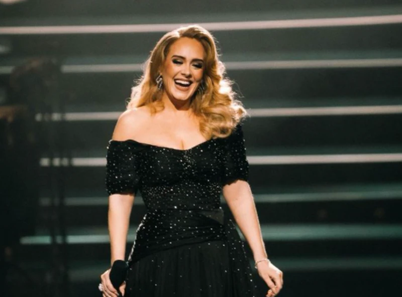 Adele przerywa wywiad. Dziennikarz zawieszony. Czym zawinił?