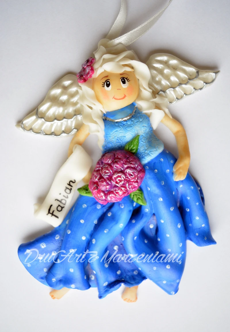 Aniołek  zimna porcelana / masa solna - prezent na każdą okazję
