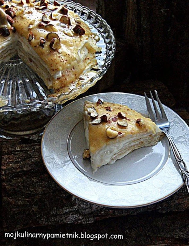 Tort naleśnikowy toffi