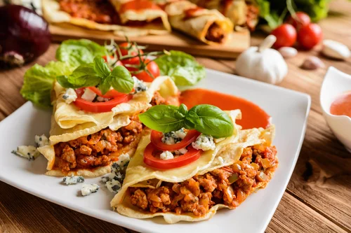 Naleśniki Bolognese
