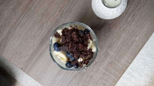 Kasza manna z owocami
