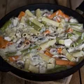 Zapiekanka makaronowa z patelni z kurczakiem