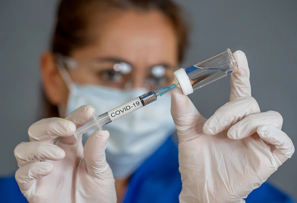 Szczepionka na koronawirusa – ilu Polaków planuje się zaszczepić? Zaskakujące dane