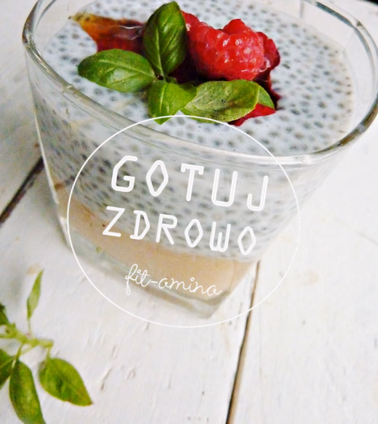 Pudding chia z owocami