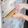 Rząd przygotował 15 mln ulotek i będzie je rozsyłał. Co się w nich znajdzie?