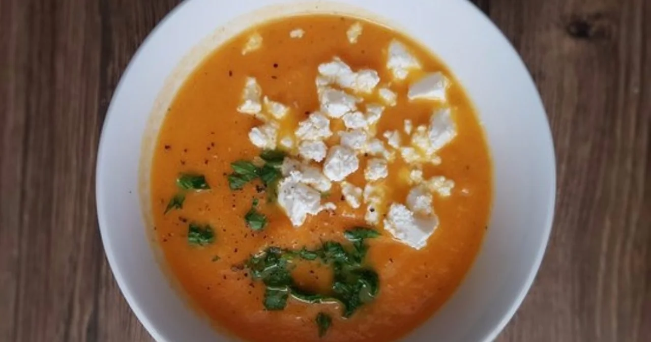 Zupa krem z marchewki z serem feta