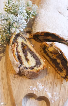 Zawijany makowiec – drożdżowy makowiec
