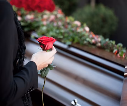 Co stanie się po śmierci z osobą niewierzącą? Zadziwiająca odpowiedź księdza!