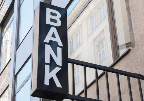 WAŻNY komunikat znanego banku! Ostrzeżenie dla wszystkich klientów: "Sprawdzaj, zanim klikniesz!"