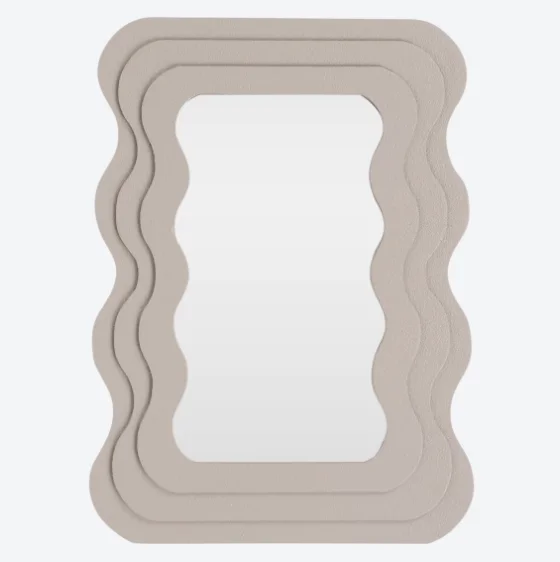 Zdjęcie Te lustra z Action za 17,95 zł robią furorę w mieszkaniach! Korory ziemi, nietypowe ramki i optycznie powiększą pokój #2