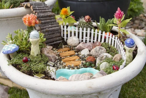 Mianiaturowy ogród syren - Mermaid Garden
