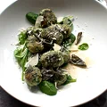 niedzielny obiad: gnocchi ze szpinakiem, ricottą oraz palonym masłem szałwiowym