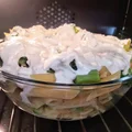 Makaronowa zapiekanka z brokułami w sosie śmietanowo - serowym