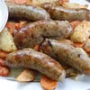 Biała kiełbasa pieczona z warzywami