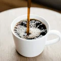 Co dodać do kawy, by stała się zdrowsza? 5 nietypowych składników