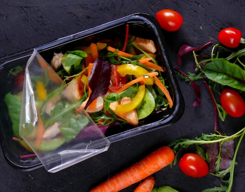 Fitnezcja – catering – dieta pudełkowa z dostawą do domu i biura
