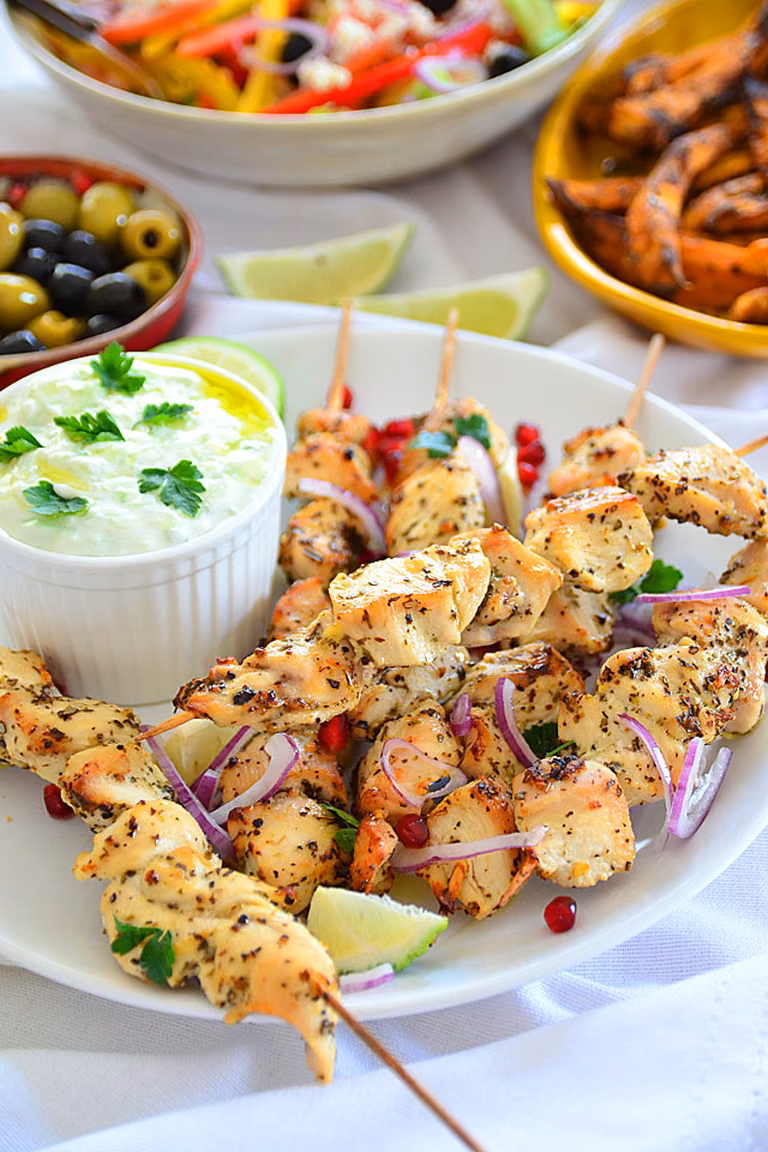 Greckie souvlaki (szaszłyki) z kurczaka