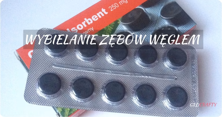 Wybielanie zębów węglem