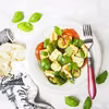 Sałatka z grillowanych warzyw z serem halloumi