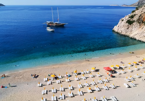 Lecisz do Turcji? Na niektórych plażach obowiązują zasady, o których mało kto wie