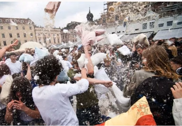 Bitwa na poduszki w Krakowie