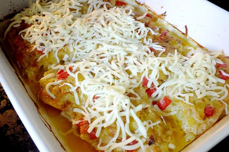 kurczak zapiekany z porem i mozzarellą