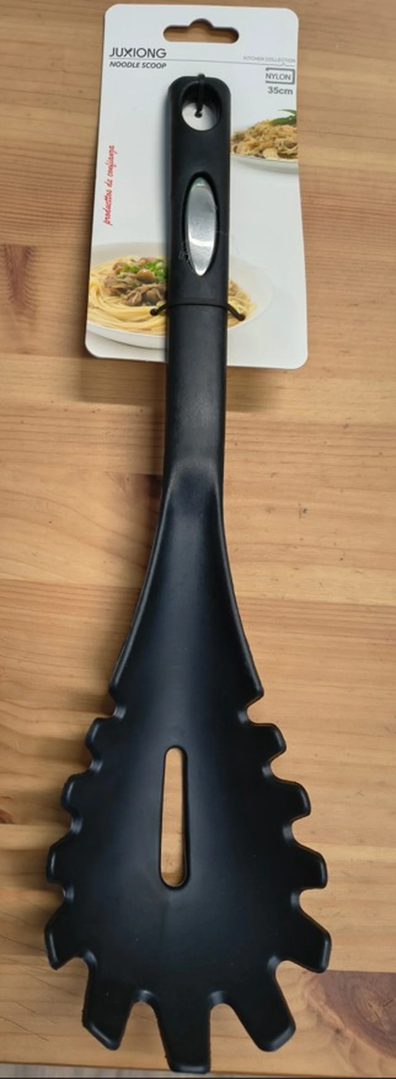 Przybory kuchenne skażone związkiem chemiczym! Pilny komunikat GIS dla konsumentów