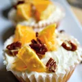 Muffiny z Mąki Kokosowej z Polewą z Mascarpone i Pomarańczą