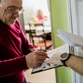 Wcześniejsza wypłata emerytur! Poczta Polska rozpoczęła przyśpieszone procedury