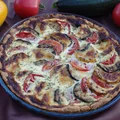 Tarta z cukinią, pomidorami i mozzarellą