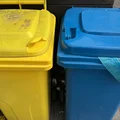 To koniec darmowych worków na śmieci? Gminy wdrażają nowy system segregacji
