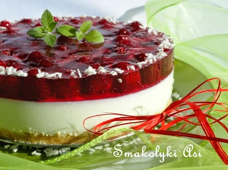 Torcik malinowo-kokosowy