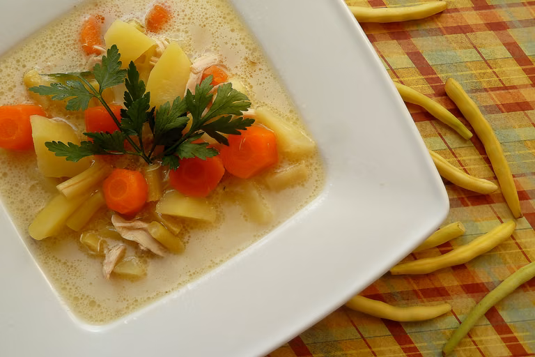 Zupa z fasolką szparagową
