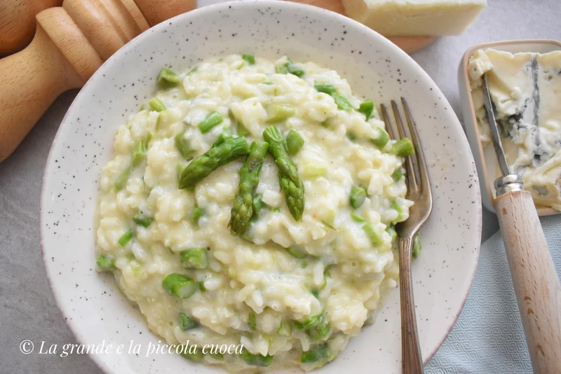 Risotto ze szparagami i gorgonzolą