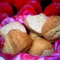 Biscuits, czyli mięciutkie bułeczki z sezamem