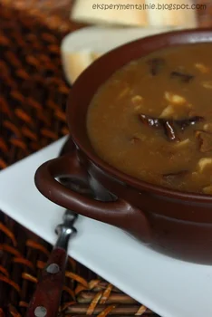 Zupa grzybowa z suszonych grzybów