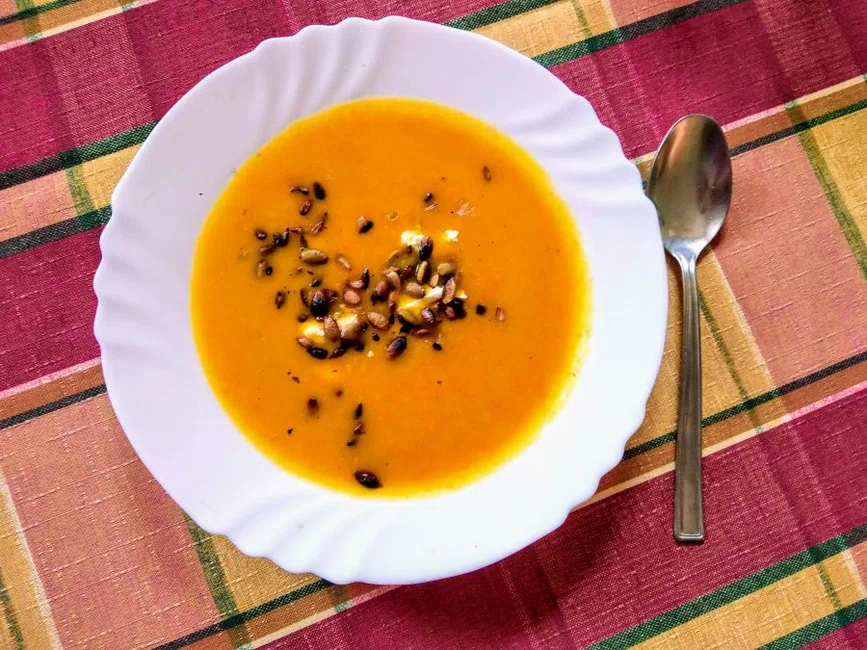 Zupa krem z dyni – wegetariańskie danie dla Jagody