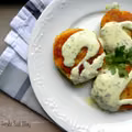 Kotlety ziemniaczano- brokułowe z sosem serowo-pietruszkowym